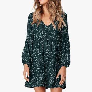Medium Green Polkadot dress with puffy sleeve